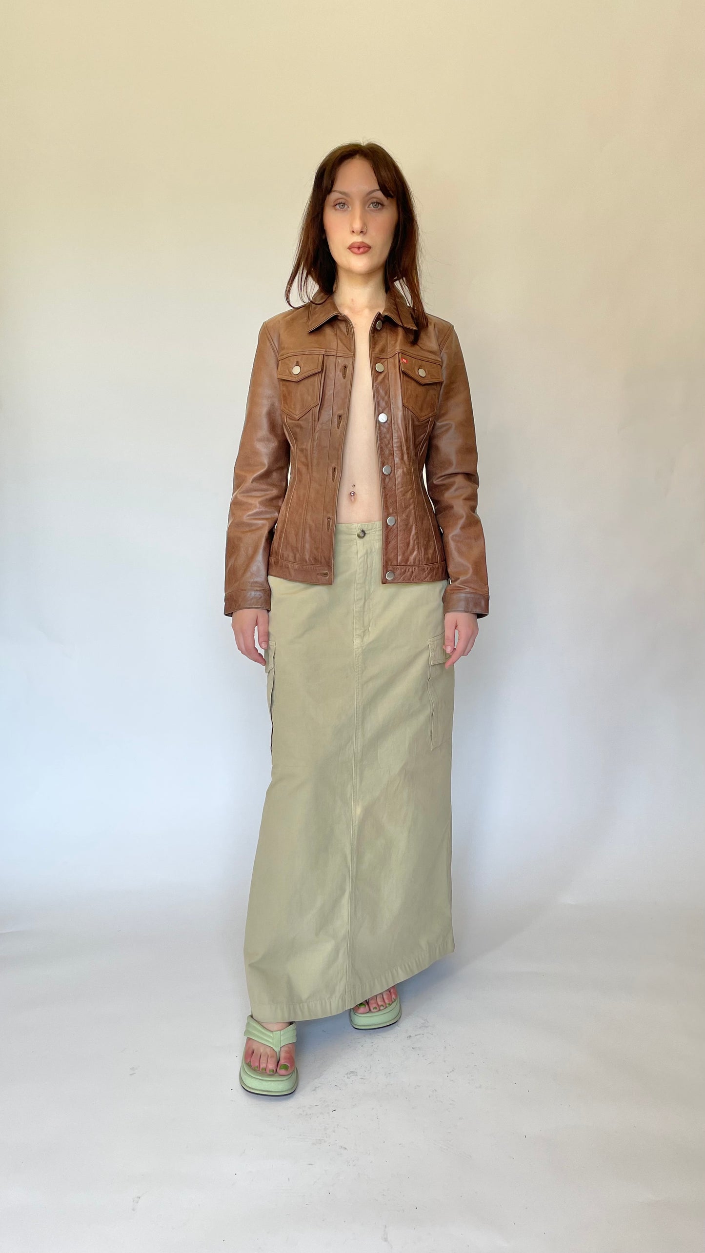 Invicta cargo skirt (size 28)
