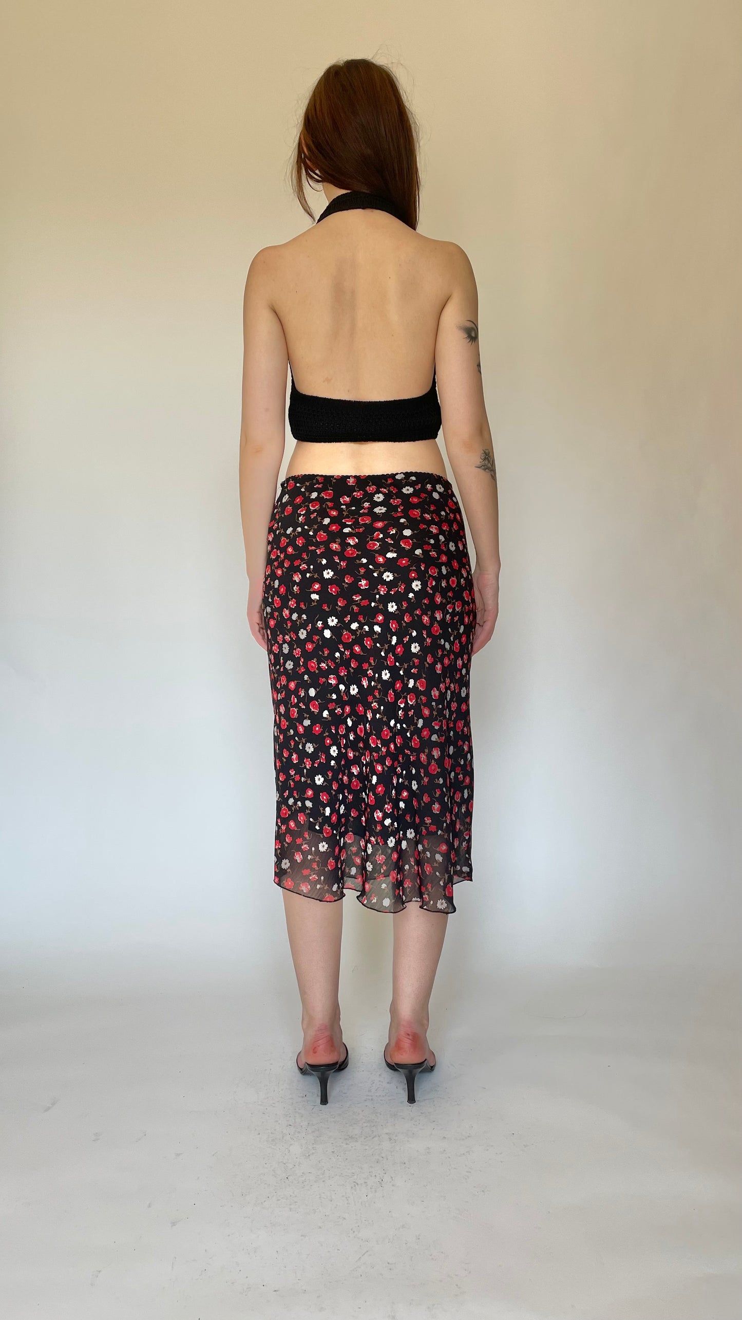 Black/red floral skirt. (size 30-31)
