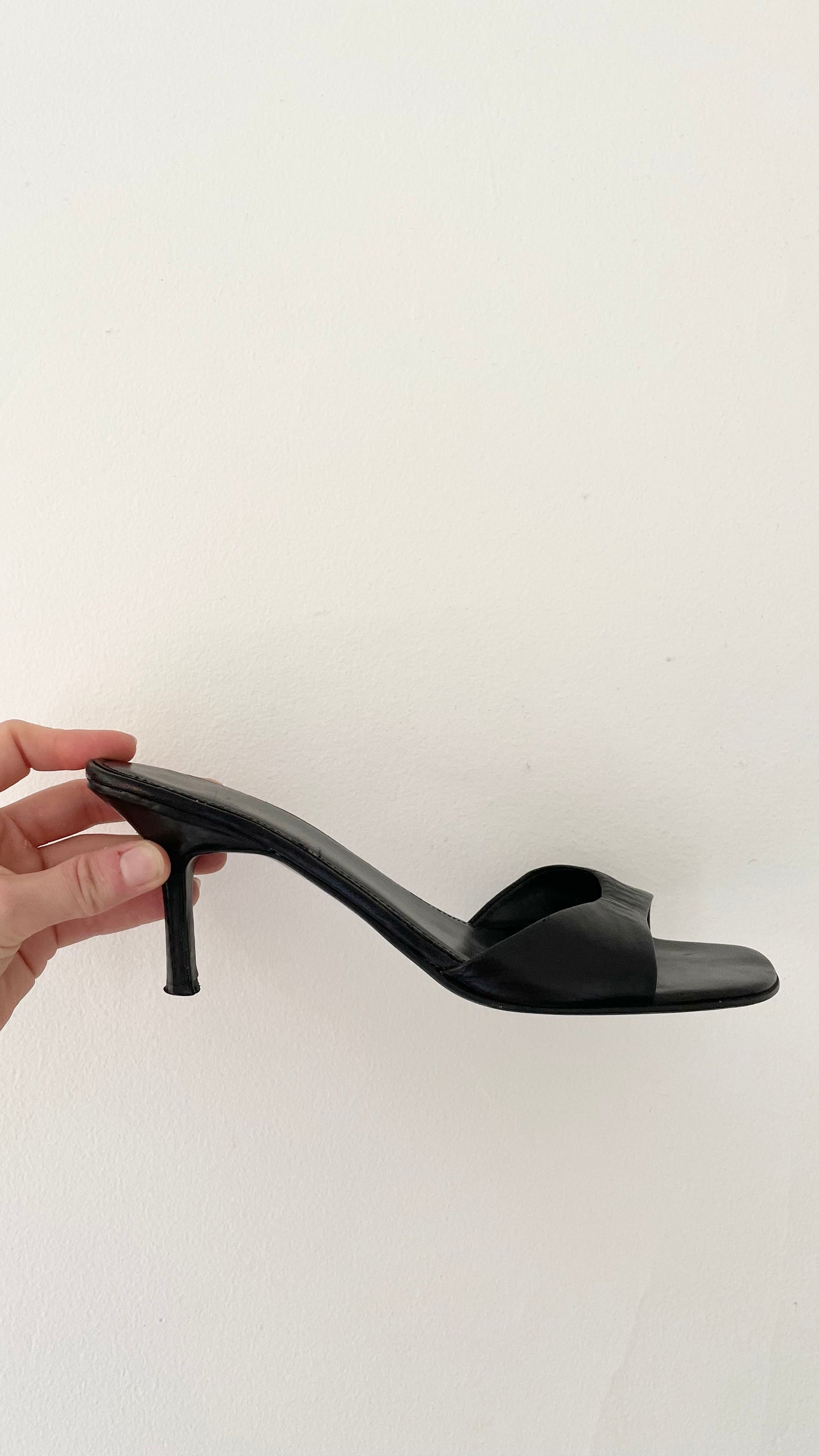 90s Aldo heels (size 39)